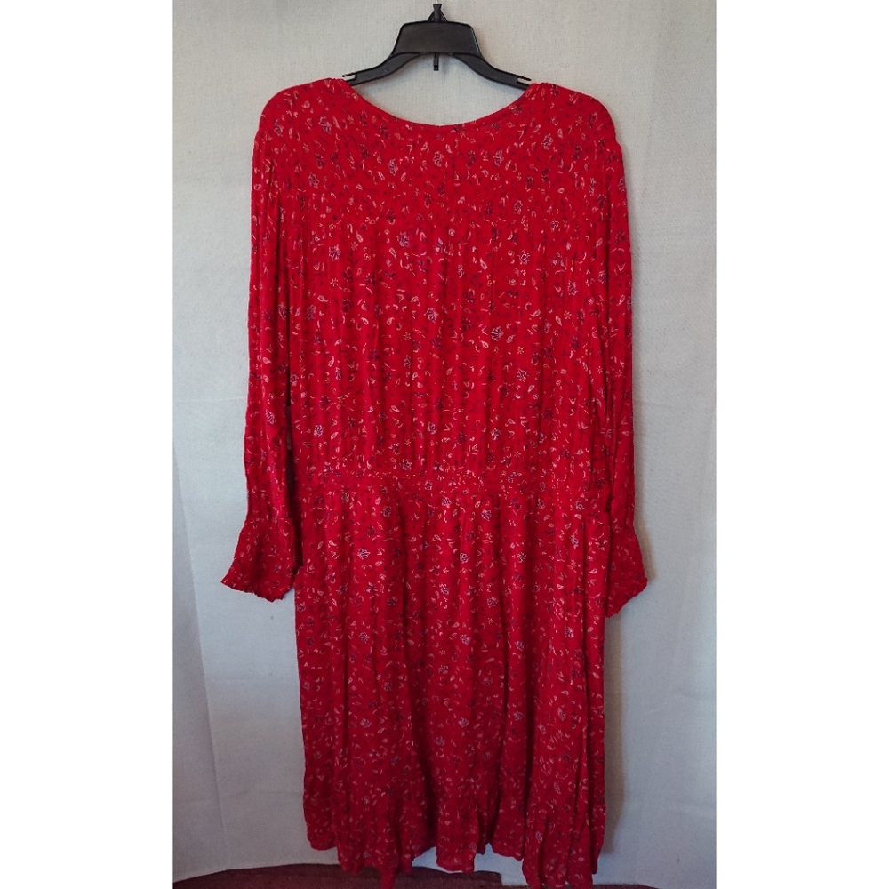 Women's Long Flowing Red Floral Old Navy Dress - Picture 6 of 8